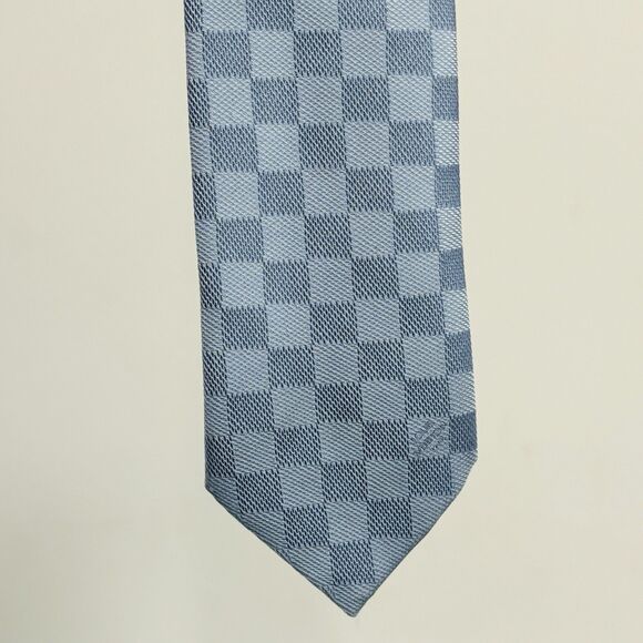 LOUIS VUITTON Damier Classique Tie Light Blue 100% Silk  Authentic Men’s Luxury - Picture 1 of 6